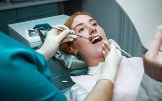 Лечение зубов: с чего начать запущенные болезни?